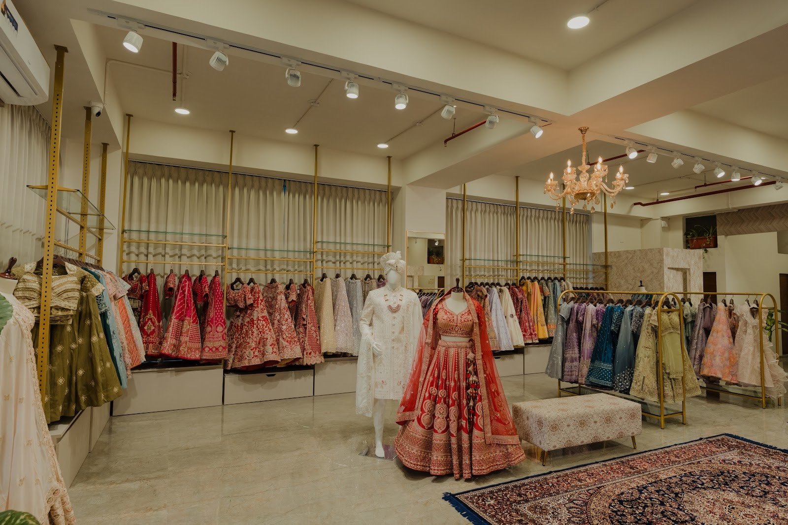 Bridal and groom mannequins at The House of Vastra Nikol